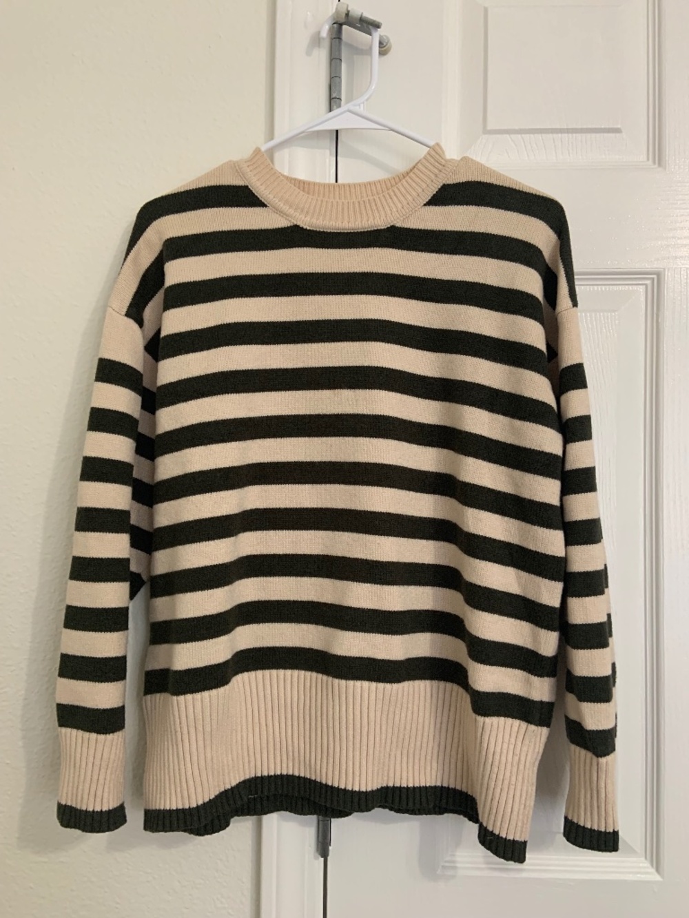 Tea N Rose Dark Green & Cream Striped Sweater | Size Medium